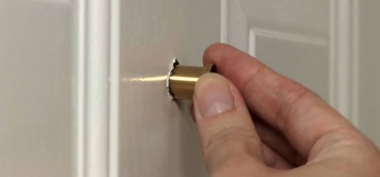 peephole door repair in Daly City